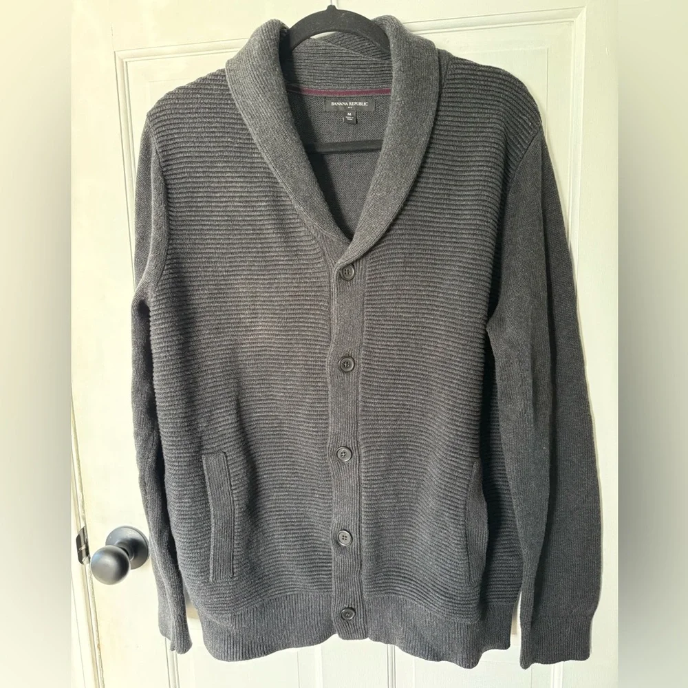 Banana Republic Men's Charcoal Gray Shawl-Collar Cardigan Sweater - Medium